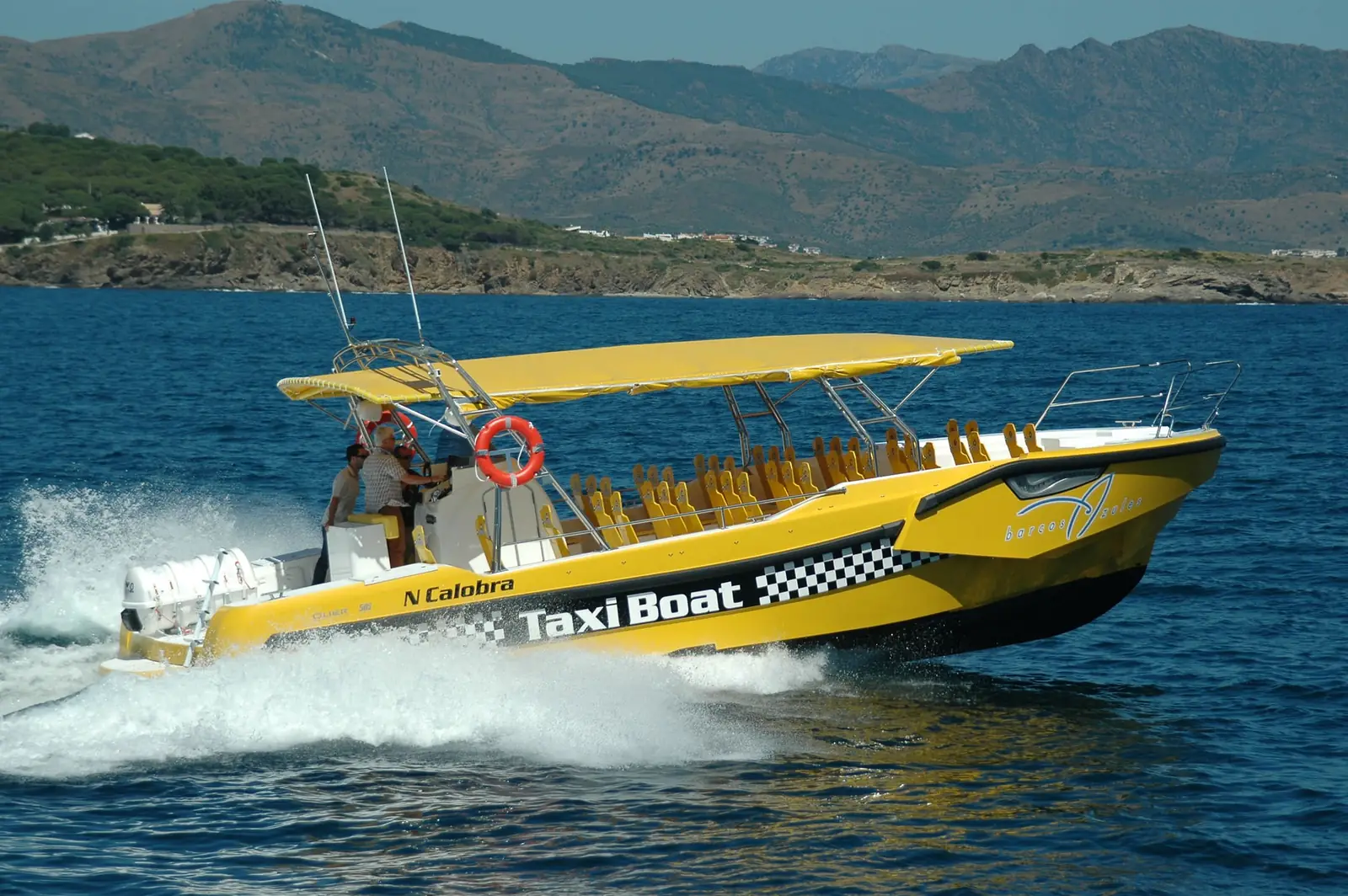 Taxi barco (lancha rápida)