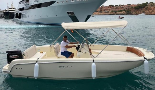 Motora Invictus 190fx - Combarro