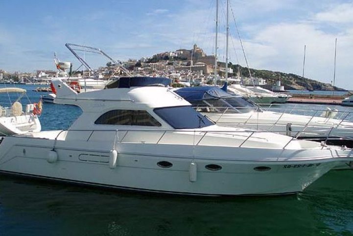 Yate Astinor 38