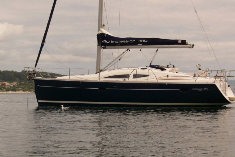 Velero Elan 38 Sanxenxo